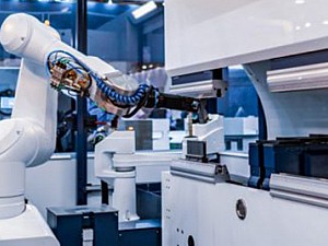 すでにモーターを持っていますが、ブレーキを購入してモーターに取り付けることはできますか？