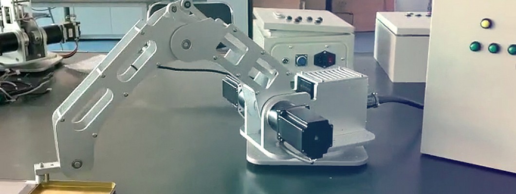 モーターハウジングを開けることはできますか? ケーブルを長いものに交換したい。 モーターハウジングを開けることはできますか? ケーブルを長いものに交換したい。