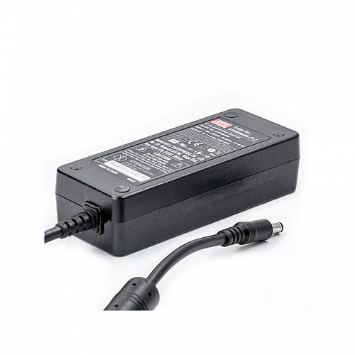 GSM60A05-P1J MEANWELL 30W 5VDC 6A 115/230VAC AC-DC 信頼性の高いグリーン医療用アダプター