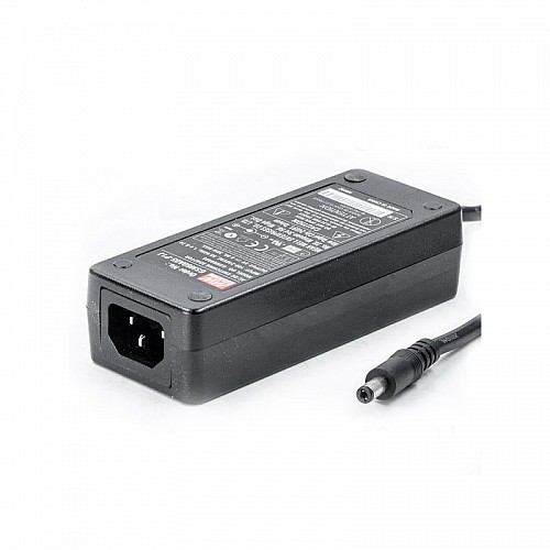 GSM60A05-P1J MEANWELL 30W 5VDC 6A 115/230VAC AC-DC 信頼性の高いグリーン医療用アダプター
