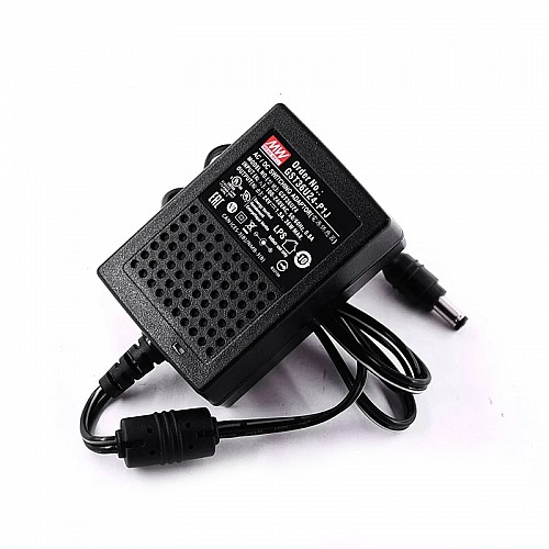 GST36U24-P1J MEANWELL 36W 24VDC 1.5A 115/230VAC AC-DC 信頼性の高いグリーン産業用アダプタ