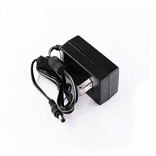 GST36U24-P1J MEANWELL 36W 24VDC 1.5A 115/230VAC AC-DC 信頼性の高いグリーン産業用アダプタ