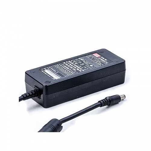 GST60A05-P1J MEANWELL 30W 5VDC 6A 115/230VAC AC-DC 信頼性の高いグリーン産業用アダプタ GST60A05-P1J MEANWELL 30W 5VDC 6A 115/230VAC AC-DC 信頼性の高いグリーン産業用アダプタ