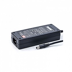 GST90A15-P1M MEANWELL 90W 15VDC 6A 115/230VAC AC-DC 信頼性の高いグリーン産業用アダプタ