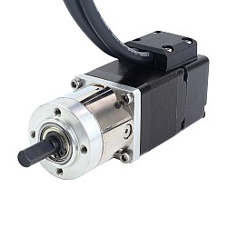 Nema 11 クローズドループ ギア付きステッパー L=32mm ギア比 5:1 エンコーダー 1000PPR(4000CPR)