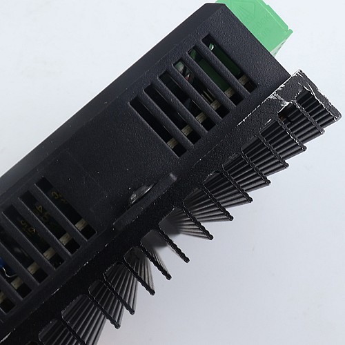 中古品 - 英国在庫 - デジタル ブラシレス DC モーター ドライバー 24V-48VDC 最大 15.0A 400W - BLD-510B-USED | StepperOnline